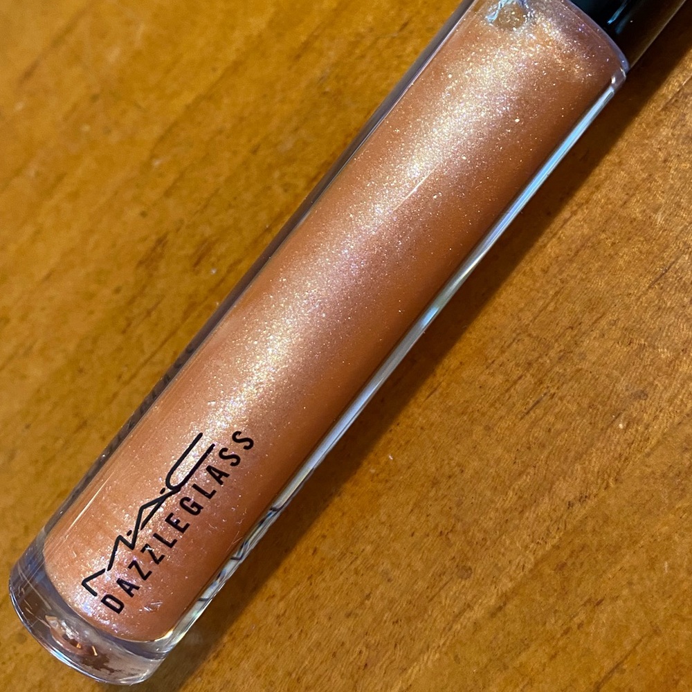 MAC Dazzleglass Lipgloss Moth to Flame 💋 - Picture 6 of 16